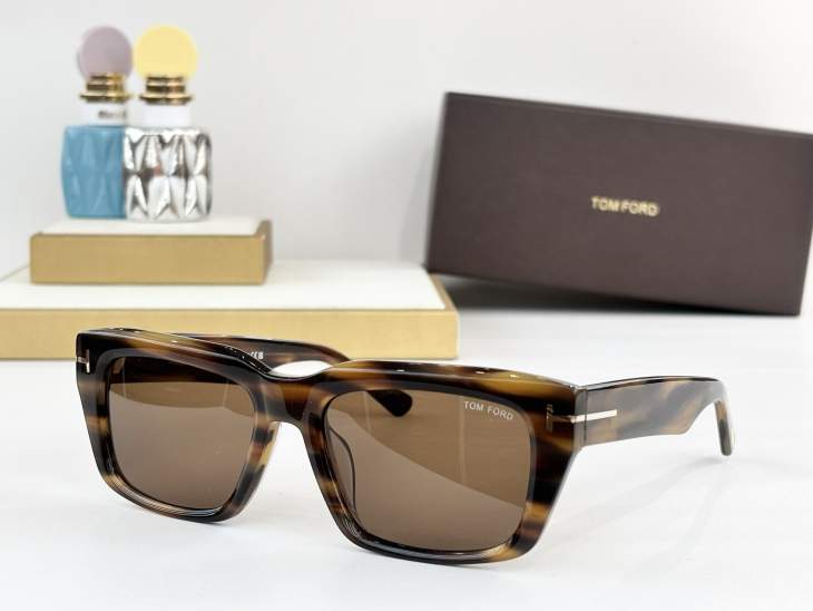 Picture of Tom Ford Sunglasses _SKUfw76324381fw